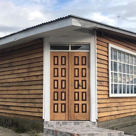 El Sendero Hotel Puerto Natales Exterior photo